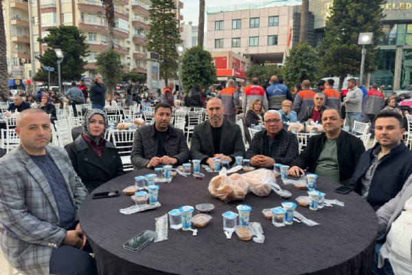 Kumluca’da Kadir Gecesi’nde Gönüller Bir Oldu